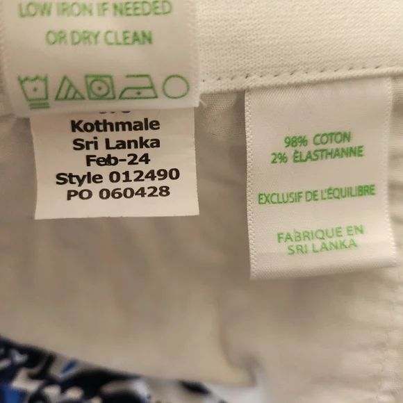 Lilly Pulitzer Blue and White Women's Shorts - Picture 5 of 6